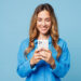 smartphone user searching online